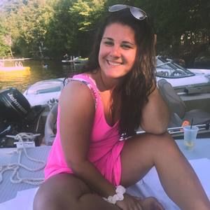 Meet your Posher, Abbi